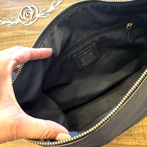 COACH Navy Shoulder Bag Purse with Wallet - Picture 8 of 13